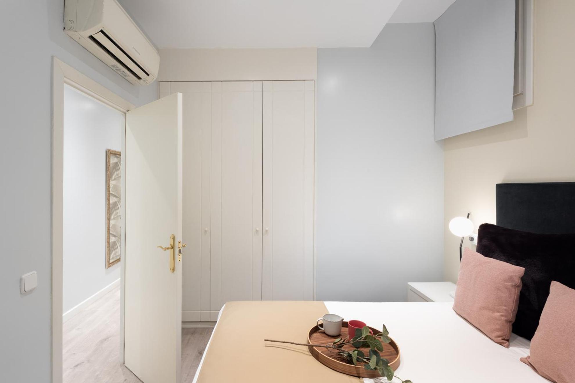 Carretas Apartments Madrid Luaran gambar