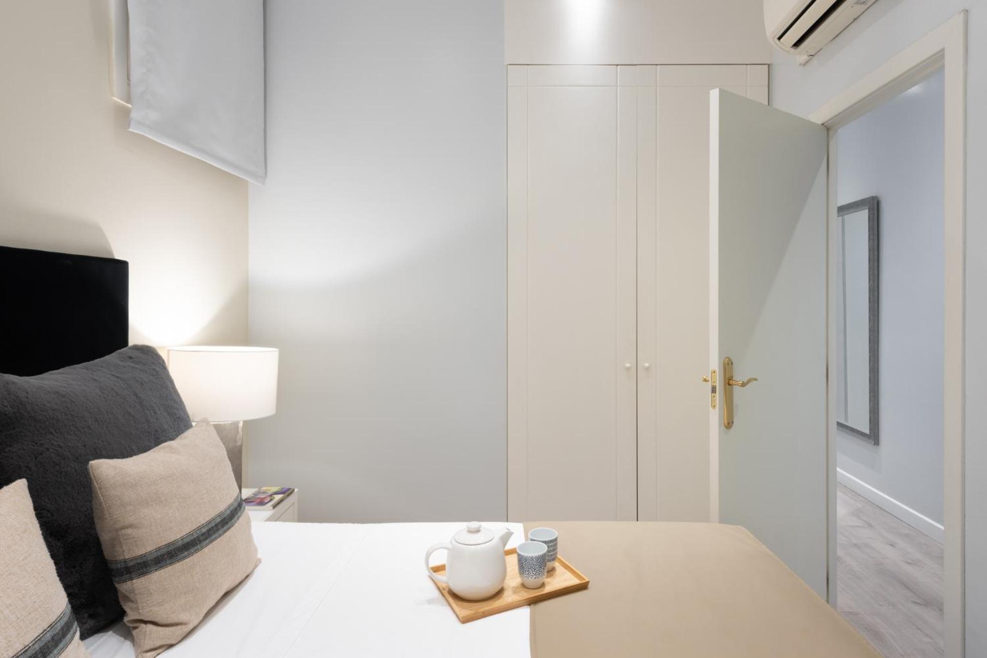 Carretas Apartments Madrid Luaran gambar