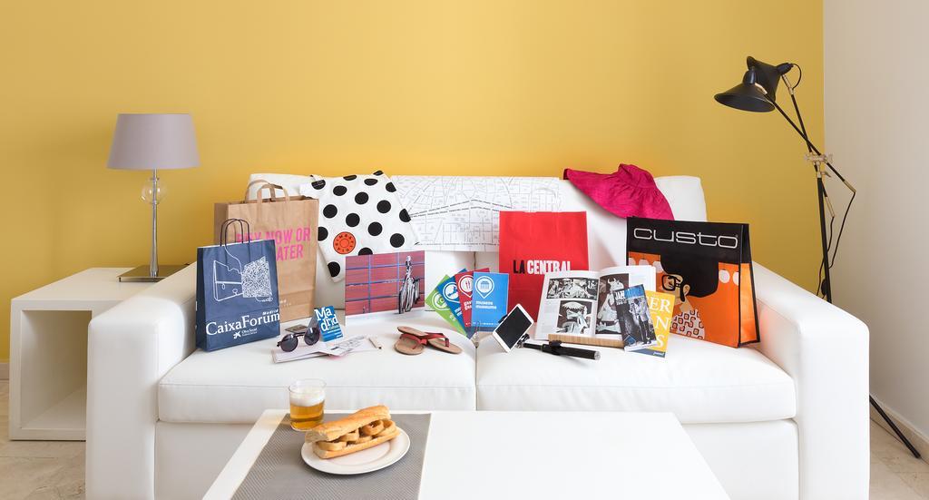 Carretas Apartments Madrid Luaran gambar