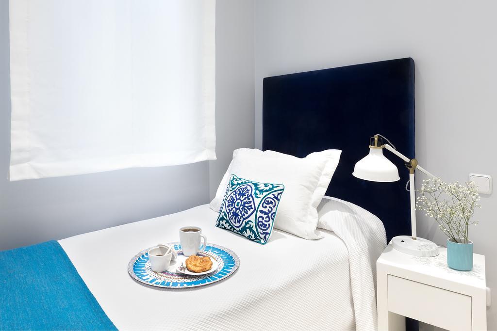 Carretas Apartments Madrid Luaran gambar