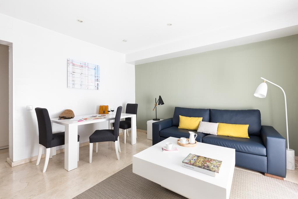 Carretas Apartments Madrid Luaran gambar